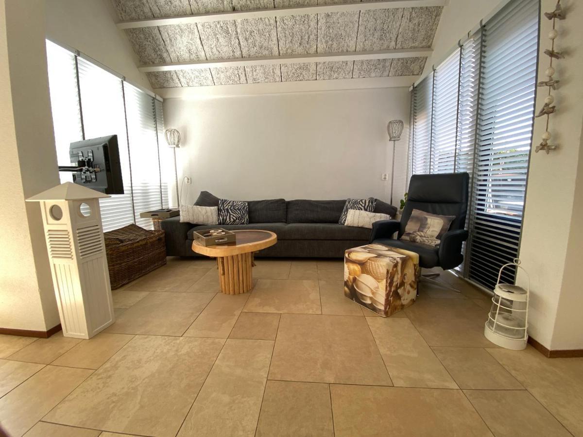 Vakantiebungalow Mee Naar Ouddorp Aan Zee Exterior photo